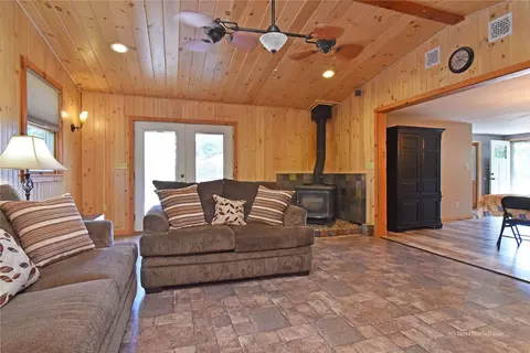 245 Dodge St, Warwick, RI 02886 photo 13