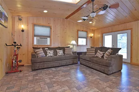 245 Dodge St, Warwick, RI 02886 photo 11