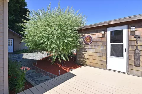 245 Dodge St, Warwick, RI 02886 photo 30
