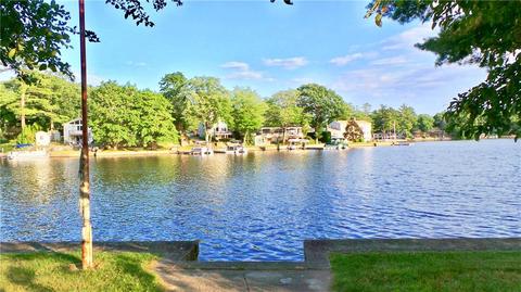 2 Eagle Dr, Coventry, RI 02816 photo 1