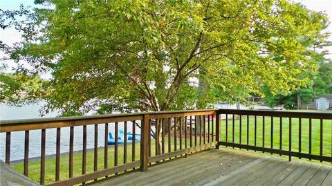 2 Eagle Dr, Coventry, RI 02816 photo 4