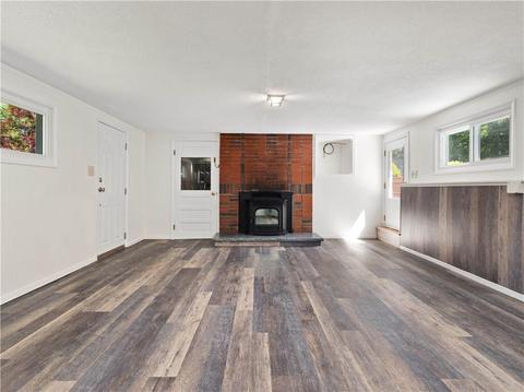 74 Maple Ln, Bristol, RI 02809 photo 19