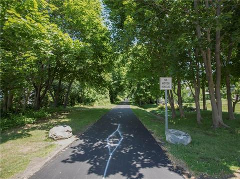 74 Maple Ln, Bristol, RI 02809 photo 24