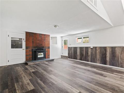 74 Maple Ln, Bristol, RI 02809 photo 18