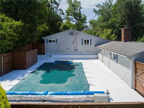 74 Maple Ln, Bristol, RI 02809 photo 7