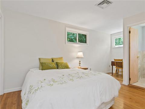 74 Maple Ln, Bristol, RI 02809 photo 14