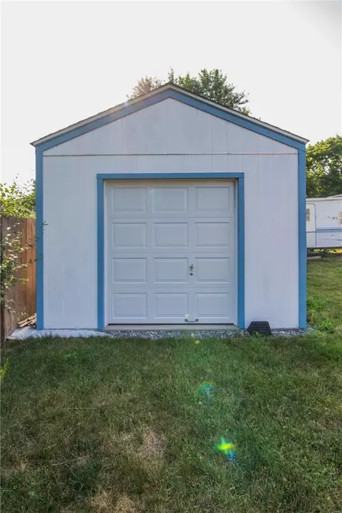 224 Marshall Rd, Woonsocket, RI 02895 photo 33