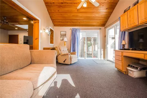 224 Marshall Rd, Woonsocket, RI 02895 photo 14