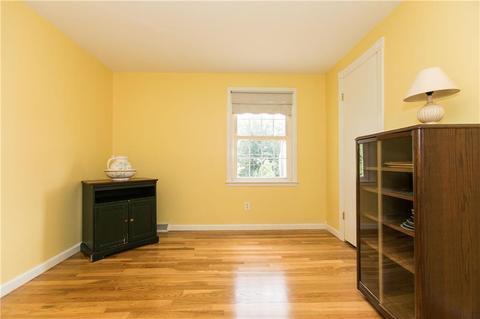 202 Bayberry Rd, Woonsocket, RI 02895 photo 15