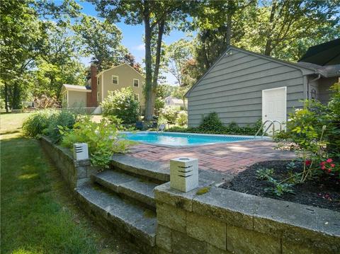 99 Stubtoe Dr, Warwick, RI 02886 photo 7