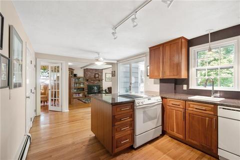 99 Stubtoe Dr, Warwick, RI 02886 photo 16