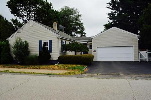 235 Becker Ave, Riverside, RI 02915 photo 3