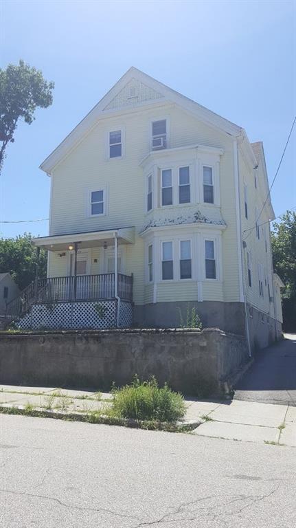 225 Willow St, Woonsocket, RI 02895 photo 1