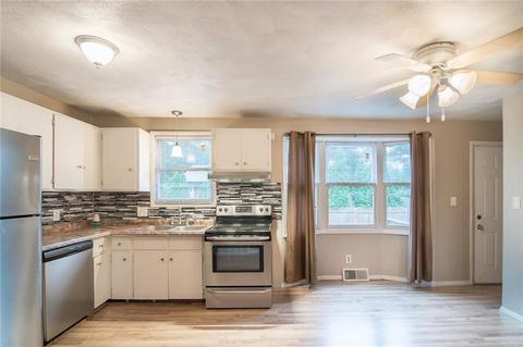 148 Lloyd Ave, Warwick, RI 02889 photo 11