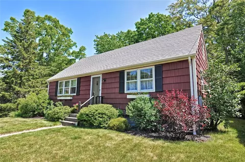 10 Arthur Ave, Warren, RI 02885 photo 26