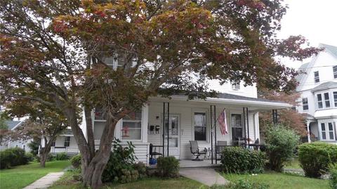 14 Spruce St, Westerly, RI 02891 photo 8