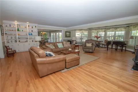 238 Shore Rd, Westerly, RI 02891 photo 8