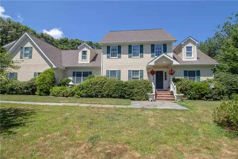 238 Shore Rd, Westerly, RI 02891 photo 1