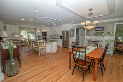 238 Shore Rd, Westerly, RI 02891 photo 9