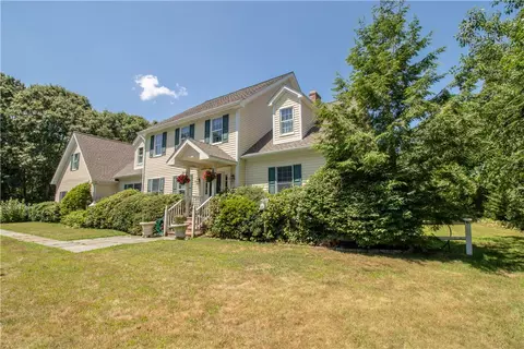 238 Shore Rd, Westerly, RI 02891 photo 2