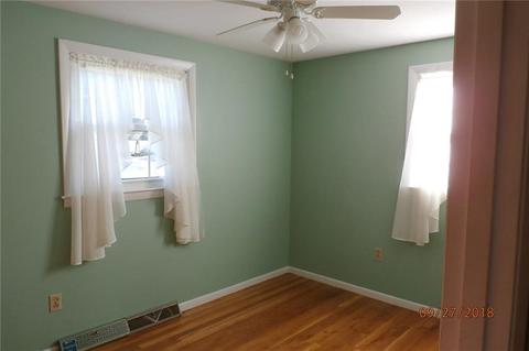 9 Centre St, Coventry, RI 02816 photo 9