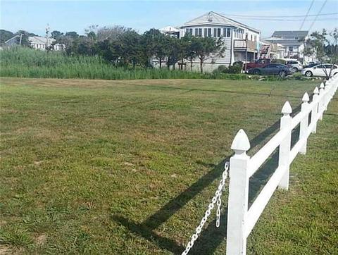 12 Lawton Ave, Westerly, RI 02891 photo 1