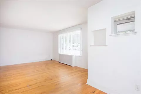 327 Hoxsie Ave, Warwick, RI 02889 photo 9