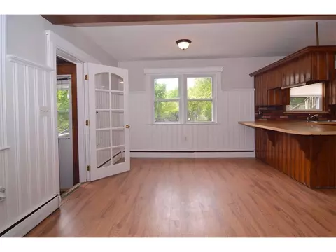 130 Constitution St, Bristol, RI 02809 photo 3