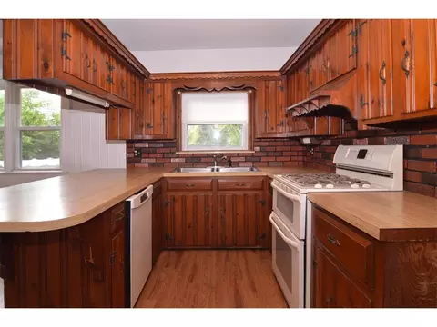 130 Constitution St, Bristol, RI 02809 photo 8