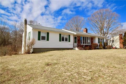 3 Mohegan Trl, Westerly, RI 02891 photo 3