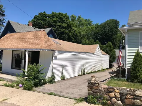 46 School St, Westerly, RI 02891 photo 5