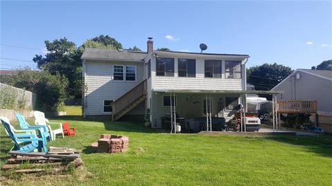 3 Ichabod Ln, Westerly, RI 02891 photo 4