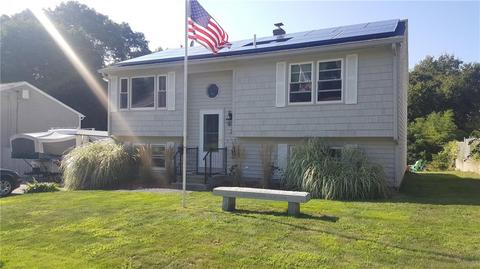 3 Ichabod Ln, Westerly, RI 02891 photo 2