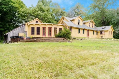 82 E Killingly Rd, Foster, RI 02825 photo 1