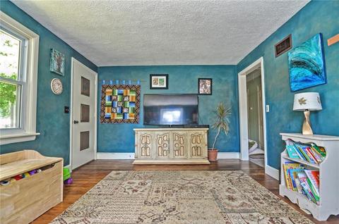 4 Arthur Ave, Warren, RI 02885 photo 9