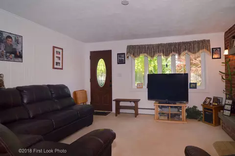 78 Black Plain Rd, Exeter, RI 02822 photo 11