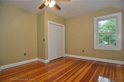 662 Park Ave, Woonsocket, RI 02895 photo 21
