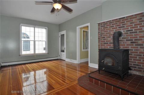 662 Park Ave, Woonsocket, RI 02895 photo 11