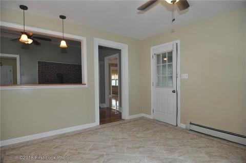 662 Park Ave, Woonsocket, RI 02895 photo 5