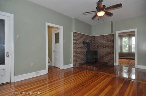 662 Park Ave, Woonsocket, RI 02895 photo 10