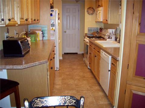 9 Sandra Cir, Coventry, RI 02816 photo 4