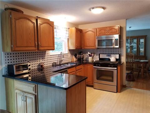 12 Clover Dr, Coventry, RI 02816 photo 2
