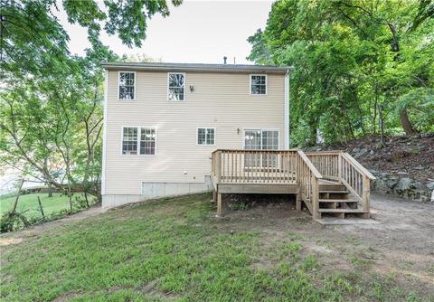 79 Warren Ave, Woonsocket, RI 02895 photo 25