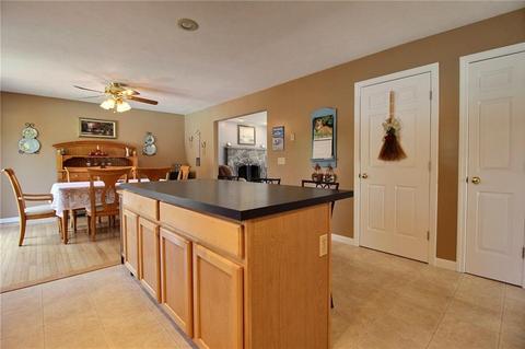 7 Pickering Dr, Westerly, RI 02891 photo 5