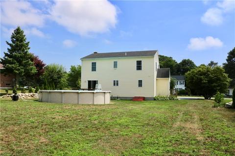 7 Pickering Dr, Westerly, RI 02891 photo 36