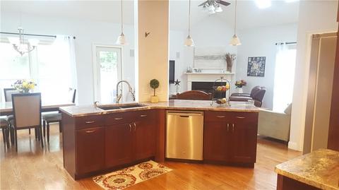6 Williamsburg Dr, Westerly, RI 02891 photo 5