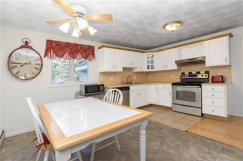 49 Vernon Dr, Glocester, RI 02814 photo 12