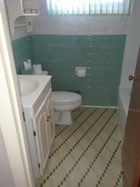 107 Cushing Rd, Warwick, RI 02888 photo 7