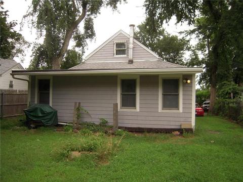 123 Bleachery Ct, Warwick, RI 02886 photo 2