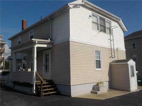 76 Winthrop St, Woonsocket, RI 02895 photo 2